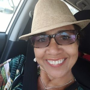 Meet your Posher, Beryl